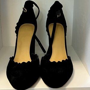 Black velvet heels